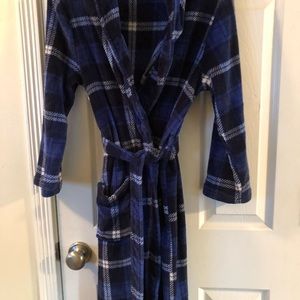 Boys cozy flannel robe